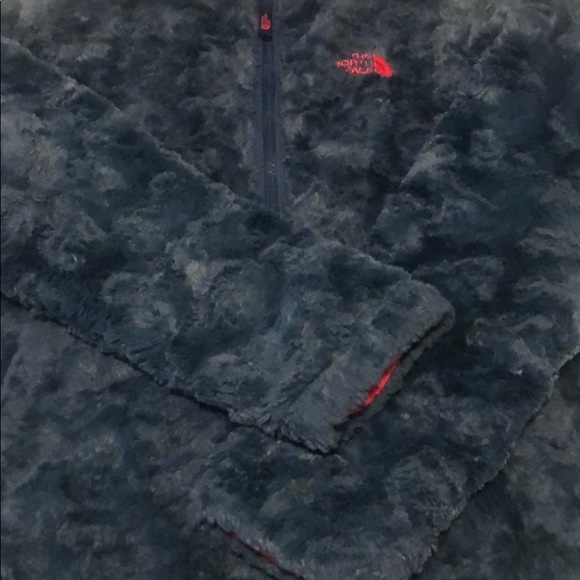 The North Face girls reversible puffer jacket - Picture 13 of 16